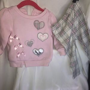 Sweatshirt and plaid leggings set